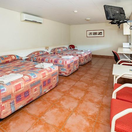 Leichhardt Hotel Motel Cloncurry Exteriör bild