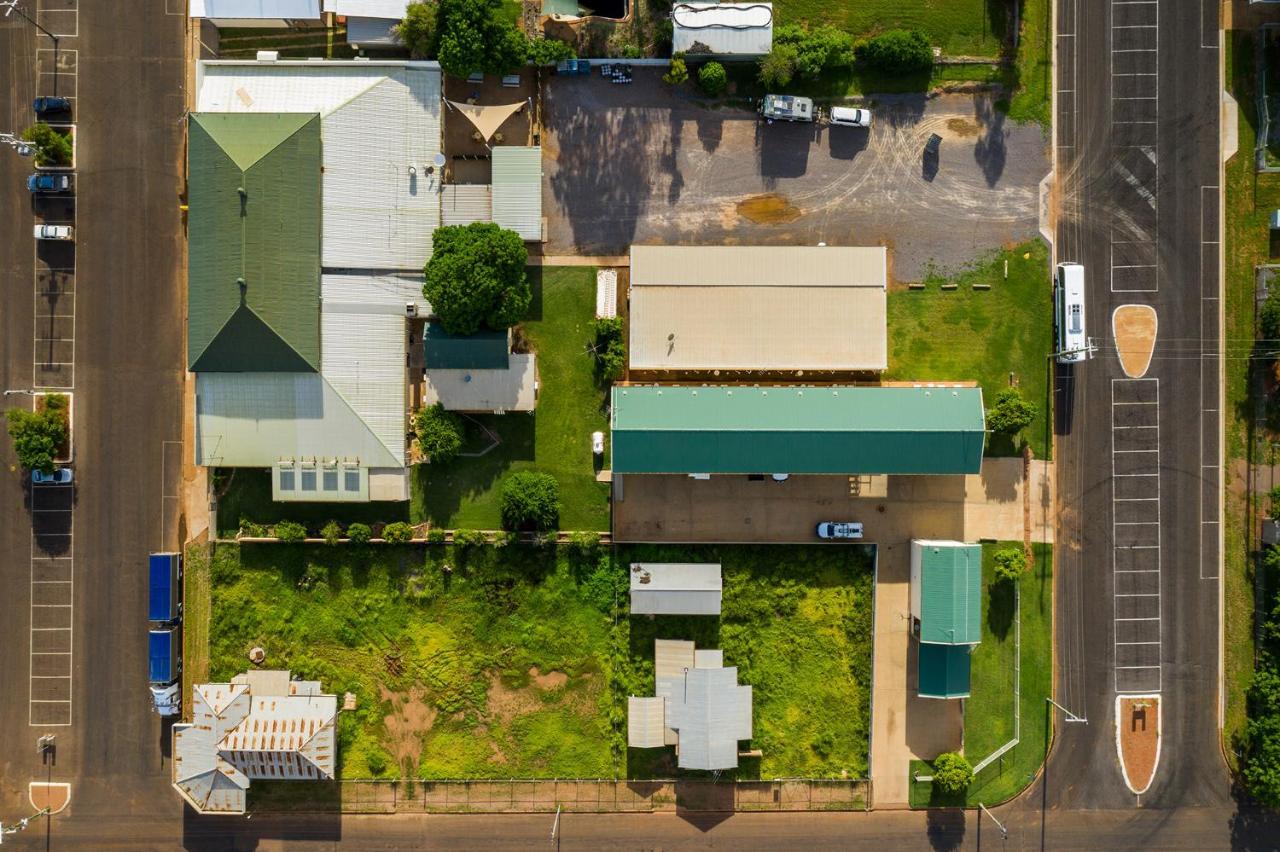 Leichhardt Hotel Motel Cloncurry Exteriör bild