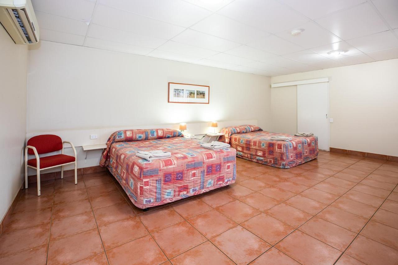 Leichhardt Hotel Motel Cloncurry Exteriör bild